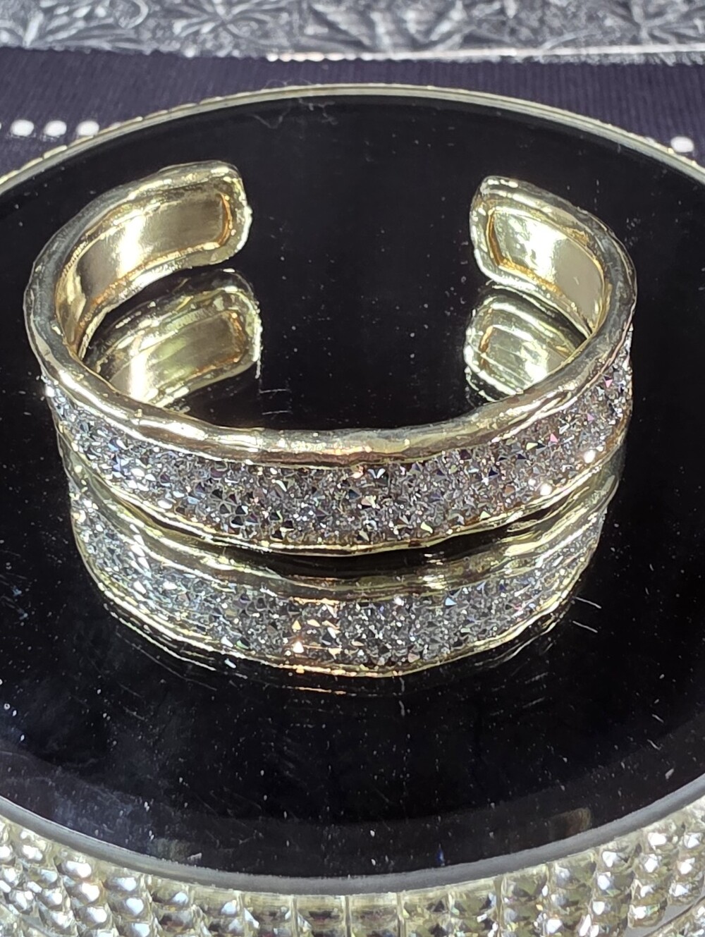 Waxing Poetic Brass Kristal Cuff & Matching Earrings - Picture 7 of 12
